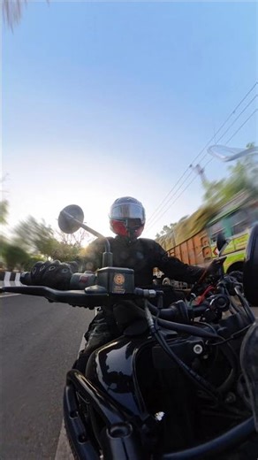 I am just trying to make content #motovlog #shorts #adventurebike