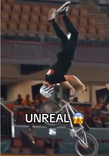 BMX Stunt: Caught the Bike Mid-Air – Amazing Skills