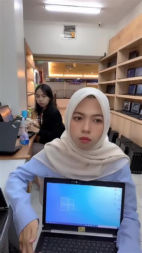 Ikuti LIVE kami dan dapatkan promosi eksklusif!