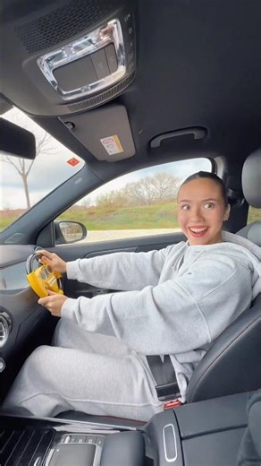 Do you like my new steering wheel? ❤️