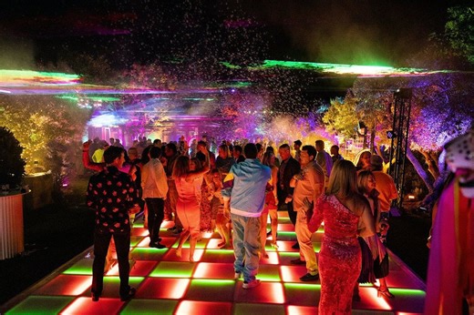 15 Best Party Songs of All Time - Singersroom.com