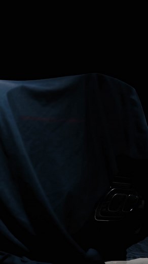 The CHIRON Profilée is the optimum combination of agility, performance and elegance. One single car, never to be repeated. The last brand-new BUGATTI with a W16 engine offered from Molsheim. This automotive solitaire possesses a bespoke shape with a sweeping tail and has been given all-new steering and suspension settings for more responsive handling. The transmission is revised, with the gear ratios shortened. The rev limit of the W16 engine has increased by 200 rpm to a 6,900 rpm, contributing