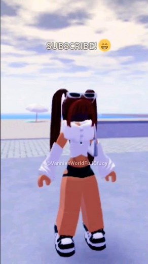 HEADLESS CODE FOR BERRY AVENUE & BLOXBURG #shorts