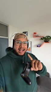 Parce, tenía que contarles esto 😎 Hace poco empecé a jugar con GeForce NOW powered by Digevo (@gfnbydigevo.co) y quedé impresionado. Juega tus títulos favoritos desde donde sea ,compu, celu o hasta la tele, sin tener que gastar en un PC gamer carísimo. 🚀 Son más de 2.000 juegos, con gráficos brutales en 4K, hasta 240 FPS y la potencia de una RTX 4080 en la nube. 🎮 Y obvio les tengo un regalito: con mi código CRISANGFN2025 tienen 35% de descuento en el plan Ultimate. 💥 Así que ya saben, no se