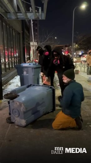 Minnesota Daily on Instagram: "A demonstration was held outside of Home2 Suites by Hilton Saturday night in response to allegations of ICE agents staying at the hotel located on University Avenue. Protestors are seen drumming on trash cans to disrupt the hotel. Video courtesy of Ella Johnson"