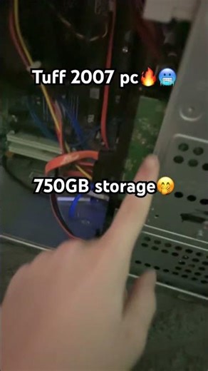 Tuff 2007 pc🤭 windows 7 soon! #shorts #tech #techtok #vostro220