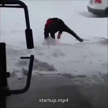 Cartoon Noises Meme (Guy Slipping On Ice)