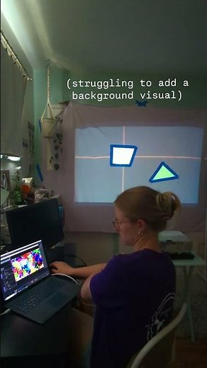 my first time trying projection mapping! Kantan Mapper in TouchDesigner #touchdesigner #computerart