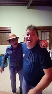 394K views · 10K reactions | GUGUZINHO REALIZOU O SONHO DE CONHECER MUÇÃO, O REI DAS PEGADINHAS @mucaoaovivo . . #gugudecatingueira #gugudacatingueira #mucaoaovivo #mucao #pegadinha #pegadinhadomucao | Gugu de Catingueira | Facebook