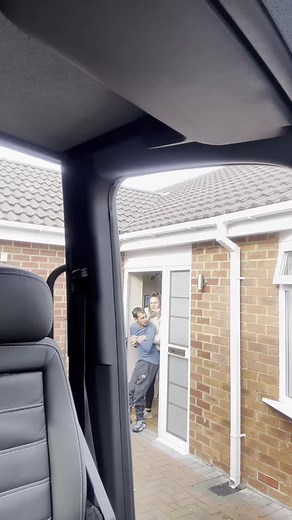 Today we have been to The Deep Hull and had an amazing day. We have to say this is the best aquarium we have visited so far. We loved how everything was so spaced out and accessible, even better that everything was at Jimmys eye level so he could see. The only thing we found was that the accessible toilet was small, but we didnt check to see if there was a changing places which could of been better for us. Overall a brilliant day, and we cant wait to go back!! Hope you enjoy this video!! #cerebr