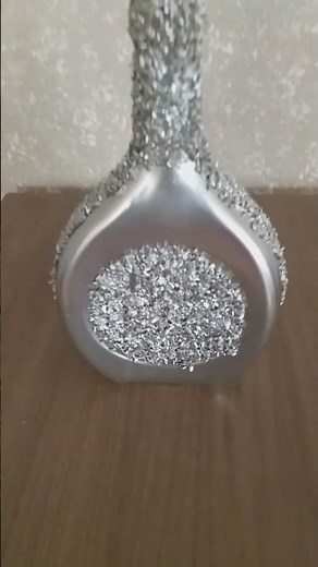 From Glass Bottle to Stunning Vase – Quick & Easy DIY #diy #vase #easydiy