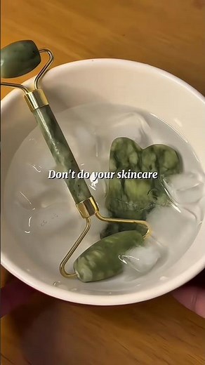 Secrets to Jawline & Glowing Skin! 💚 Jade Roller & Gua Sha Set#JadeRoller #GuaSha #SkincareRoutine