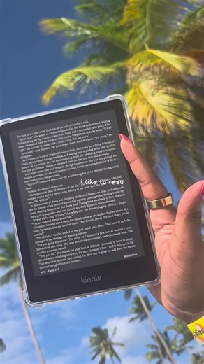 i will read anywhere, anytime, any place 📚 coffee shops, airplanes, waiting rooms, the car, my couch. if I have a book with me I’m happy where is the most random place you’ve ever read a book? 👀 #BookTok #ReadersOfTikTok #BookishLife #ReadingEverywhere #TBRAddict