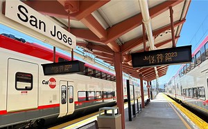 20230729参观Caltrain新EMU，附带美铁不run许拍照体验