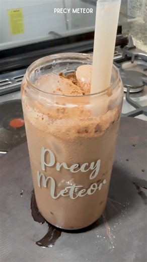 The BEST and EASY Iced Milo Drink ✨ | Precy Meteor