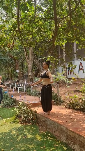 Mesmerizing Dancer - A true master of belly dance, this captivating artist effortlessly embraces the elegance of Arabic dance and the mesmerizing Shakira-style moves. Their performances transport you to a world of enchantment, where rhythmic shimmy, enticing belly rolls, and magnetic belly flutters become an ethereal dance of beauty and grace. From musically belly dance videos to captivating belly dance TikTok content, their passion shines through, inspiring both beginners seeking belly dancing 