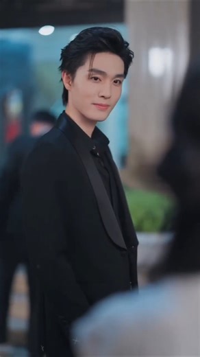 Bechain Hai Dil Kitna Bechain Hai Dil Kitna Intezaar Mein Tere Pyar Mein Tere Pyar Mein Terre Pyar