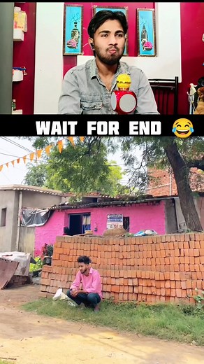 🚀 Mercedes CLR GTR – Racing’s Crown Jewel 🚀 With a jaw-dropping launch price of $1.5 million, the Mercedes CLR GTR stands as one of the rarest and most legendary race cars ever made. 💰🔥 Under the hood roars a 6.0L V12 monster pushing 600 horsepower, built purely for extreme speed and domination on the track. 🏎️💨 This beast rockets 0-100 km/h in just 3.7 seconds and blasts past 320 km/h like it’s nothing. 🥇⚡ Engineered with precision aerodynamics and race-grade stability tech, it carves th