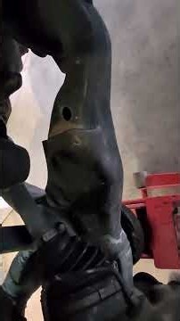 HOW TO: 4Runner FASTEST Strut Removal Method #automobile #4runner #4x4 #howto #toyota #offroad