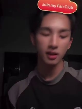 💬 javasurf or surfjava🏄 i think i ship the moment of me and java, i didn't ship surfjava or javasurfthis stereotype was so akjshsksksk, vers couple itu ada guys pls stop😔#SurfJava #swensurf #javabh