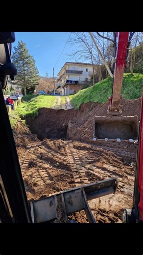 interventi idrici 🔝💪🏼 #silavoraesifatica #escavatoreyamnar