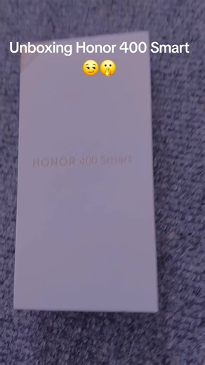Unboxing Honor 400 Smart: Features and First Impressions