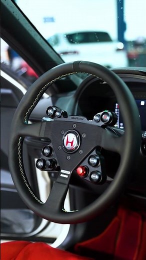 Different Steering Wheels on JQ Werks Equipped FL5