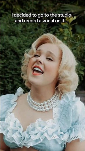 Original Singer SLAMS JoJo Siwa's Bette Davis Eyes Cover 😳