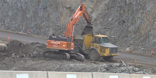 Construction ramps up again on U.S. Highway 385