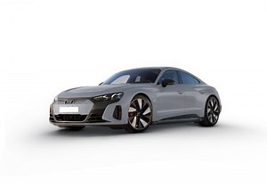 Audi e-tron GT Variants - Audi e-tron GT Base Model & Top Model Price
