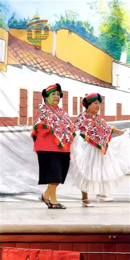 México en la Piel | Grupo Folklórico Renacer Vallense. Dir. Elena Martínez 🌵🤍💃🏻