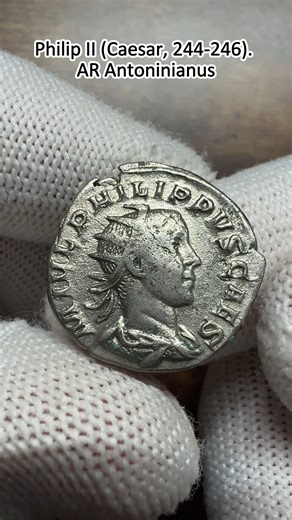 Philip II (Caesar, 244-246). AR Antoninianus. Rome Obverse Legend: M IVL PHILIPPVS CAES Type: Bust of Philip II, radiate, draped, cuirassed, right Reverse Legend: PRINCIPI IVVENT Type: Philip II, in military attire, standing right, holding globe in right hand and transverse sceptre in left hand Reference: RIC IV Philip I 216C - ID SA-02172 | MSCoins