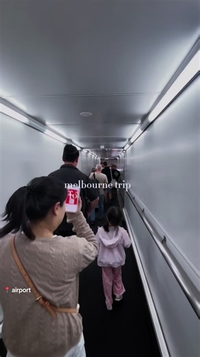 Melbourne Holiday Vlog: Explore Iconic Locations