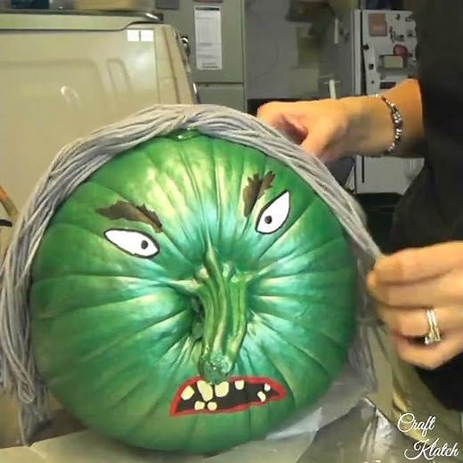How to Make a Painted Pumpkin Witch Halloween DIY