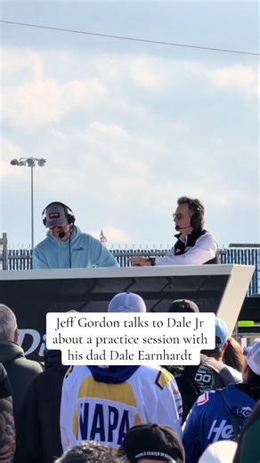 Dale Jr and Jeff Gordon Discuss Daytona Practice Session