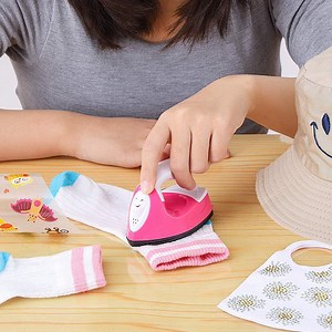 [Hot Item] Mini Heat Press Machine, Mini Iron Heat Transfer Machine Portable with Charging Base Accessories for DIY Clothes, T Shirts, Shoes, Bag and Hats