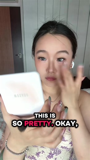 Essential 2-in-1 Eyeshadow and Contour Palette