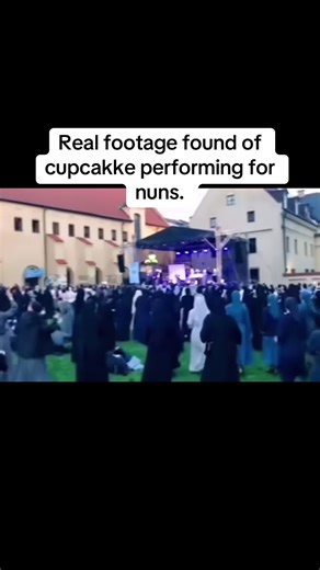 Cupcakke Performance for Nuns: A Unique Show
