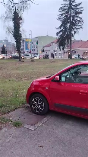 Bahati vozači i hitna pomoć: Sramota Zagreba