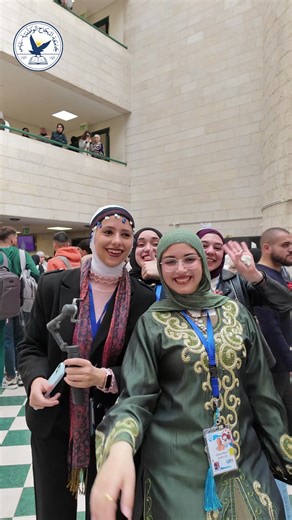 هيك كانت ردة فعل طلابنا وتفاعلهم مع عدسة الكاميرا خلال فعاليات اليوم الثقافي التركي 🇹🇷 #جامعة_النجاح_الوطنية #lrc #fyp #تركيا
