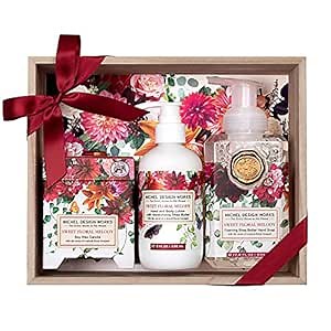 Michel Design Works Sweet Floral Melody Large Gift Set