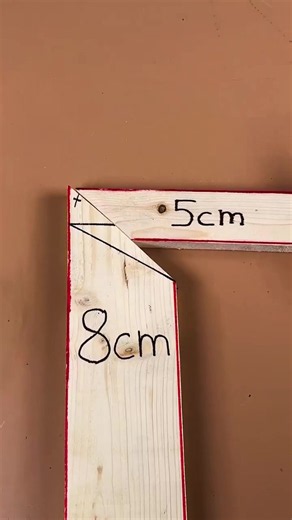 Woodworking tricks for joining, fixing and shaping wood