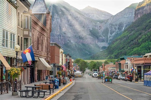 10 Best Colorado Mountain Towns, According to a Lifelong Local