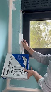 27K views · 109 reactions | Pose d’une bande armée composite la FastEdge2.75 Encoller, découper , poser , serrer, lisser et charger ☺️ Bande armée @trimtex_drywall Fastedge 2.75avec envers plastique , assez large avec une bonne emprise sur le support Dispo chez @maj_import (code Flotuto) #fastedge #trimetex #bandearmee #enduit #flotuto | Flotuto | Facebook