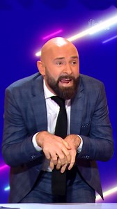 12M views · 303K reactions | Cécile Giroud et Yann Stotz ont décidé de traduire leur revue de presse franco-belge en langue des signes ! C'est Yann qui s'y colle et cela prend alors une tournure invraisemblable... | Le Grand Cactus - RTBF | Facebook