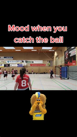 #fyp #viral #handball #catch #handballedits #handballplayer #goalkeeper #handball_moments #handballdaily #goalie #scaleupyourswagger