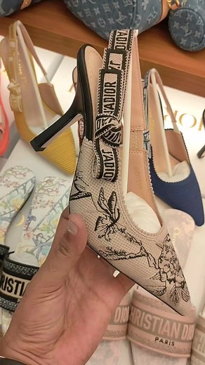 heel's lovers #heelsdance #diorheels #yslheels #هيلز #هيلزات #هيلز_ماركه #هيلز_سان_لوران