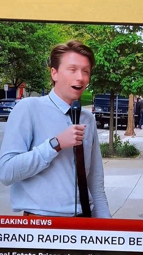 Man captured by secret service on live news cast. #reels | Sweet Box