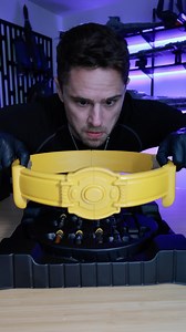 Now I need a bat suit! This utility belt has it all. Even better, it is based on the best bat suit! #unboxing #batman #halloween #costume #cosplay | polskihussar