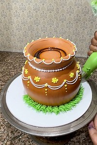 1.8M views · 17K reactions | How To Make Matka Cake Design Full Tutorial #cakes #matkacakeforjanamshtmi #viral #cake #newcakedesign | Cakecreation1911 | Facebook